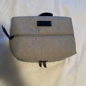 Bugatti reborn collection gray toiletry / dopp bag. Used once. Very clean.